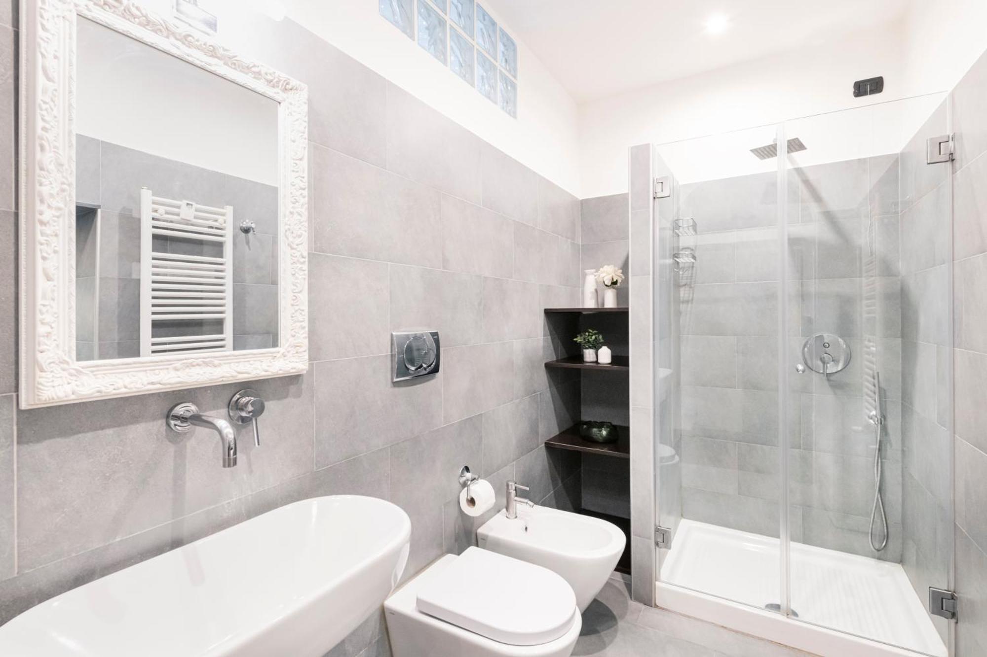 Easylife - Spacious On The First Floor In The Gae Aulenti Area * Milano